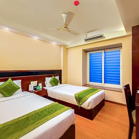 Treebo Vedanta Hotel Kalkutta Kültér fotó